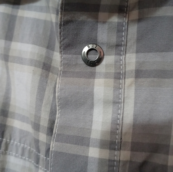 5.11 Tactical Men's Gray Plaid Snap up Short Sleeve Work Shirt w Pocket M - Picture 7 of 8